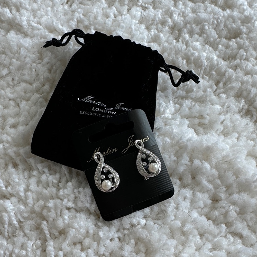 Silver and White Pearl Earrings